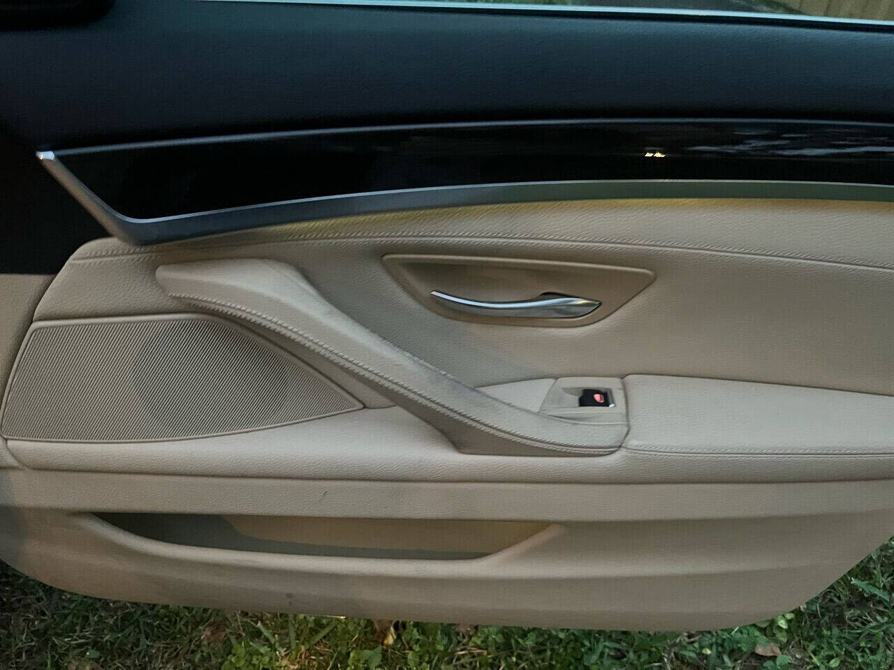 2015 BMW 528i in Hollywood, FL 33023-1906 - 2239483 10