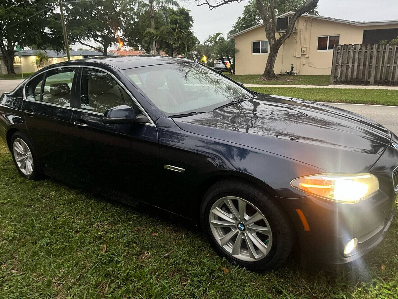 2015 BMW 528i in Hollywood, FL 33023-1906 - 2239483 9