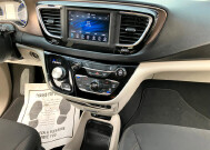 2018 Chrysler Pacifica in Tacoma, WA 98409 - 2239490 19