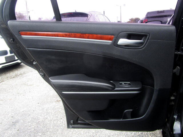 2013 Chrysler 300 in Tampa, FL 33604-6914 - 2244799 69