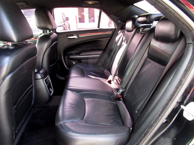 2013 Chrysler 300 in Tampa, FL 33604-6914 - 2244799 9