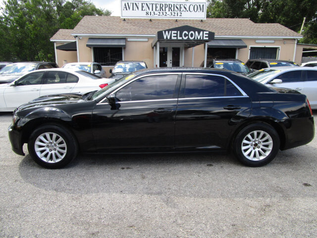 2013 Chrysler 300 in Tampa, FL 33604-6914 - 2244799 25
