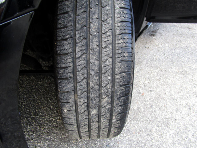 2013 Chrysler 300 in Tampa, FL 33604-6914 - 2244799 17