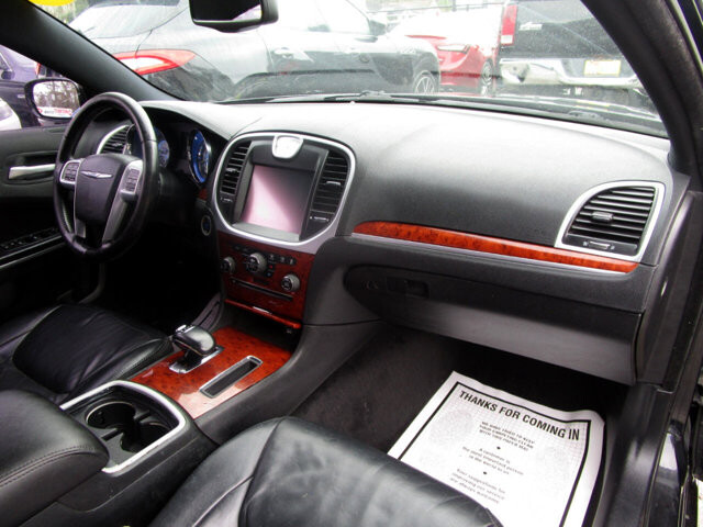 2013 Chrysler 300 in Tampa, FL 33604-6914 - 2244799 64