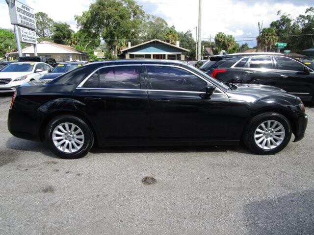 2013 Chrysler 300 in Tampa, FL 33604-6914 - 2244799 52