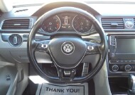 2017 Volkswagen Passat in Pasadena, TX 77504 - 2279784 19