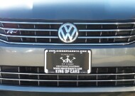2017 Volkswagen Passat in Pasadena, TX 77504 - 2279784 11