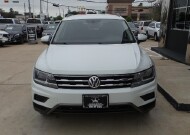 2019 Volkswagen Tiguan in Pasadena, TX 77504 - 2279797 10