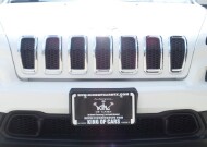 2015 Jeep Cherokee in Pasadena, TX 77504 - 2279818 11