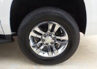 2015 Chevrolet Suburban in Pasadena, TX 77504 - 2279826 40