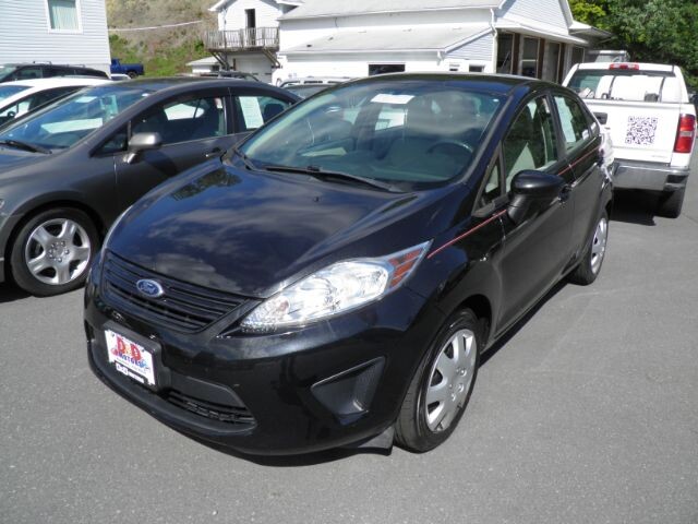 2013 Ford Fiesta in Barton, MD 21521 - 2280445 6