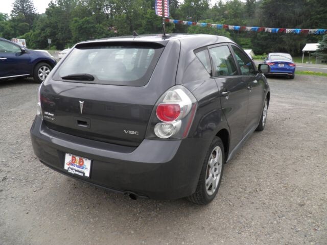 2009 Pontiac Vibe in Barton, MD 21521 - 2280517 10