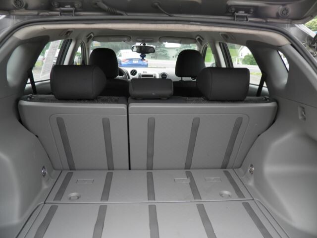 2009 Pontiac Vibe in Barton, MD 21521 - 2280517 9