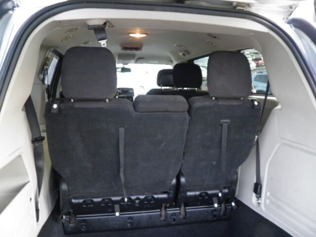 2012 Dodge Grand Caravan in Barton, MD 21521 - 2280592 5