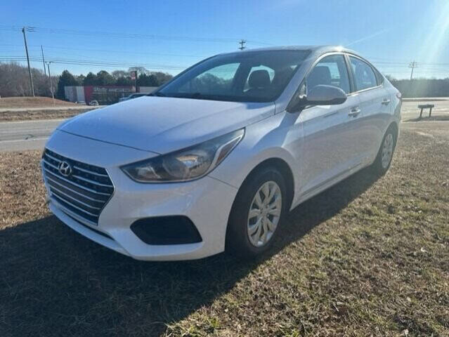 2020 Hyundai Accent in Commerce, GA 30529 - 2280718 13