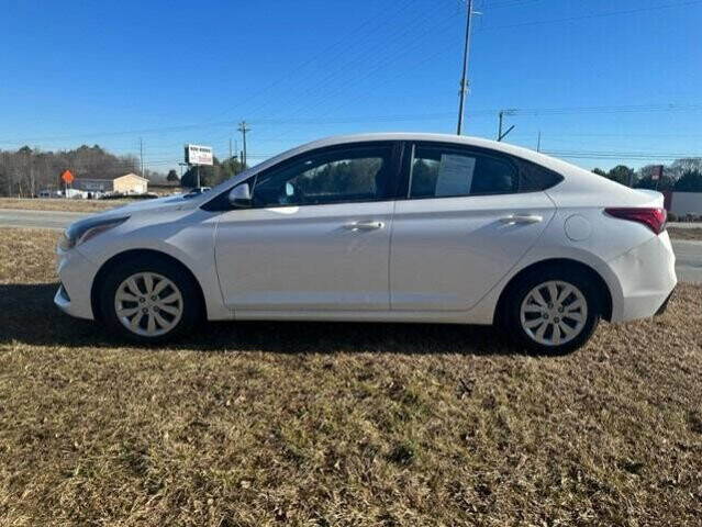2020 Hyundai Accent in Commerce, GA 30529 - 2280718 15