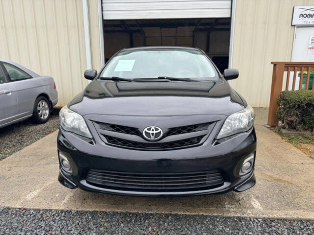2013 Toyota Corolla in Albemarle, NC 28001 - 2282002 2