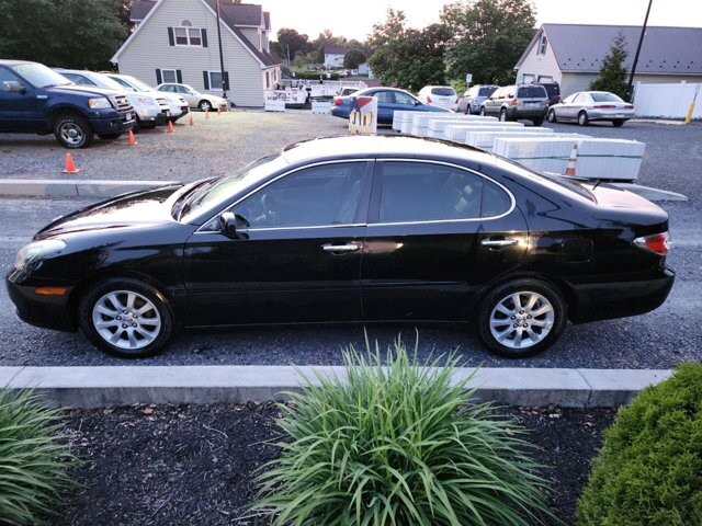 2004 Lexus ES 330 in Littlestown, PA 17340 - 2282919 3