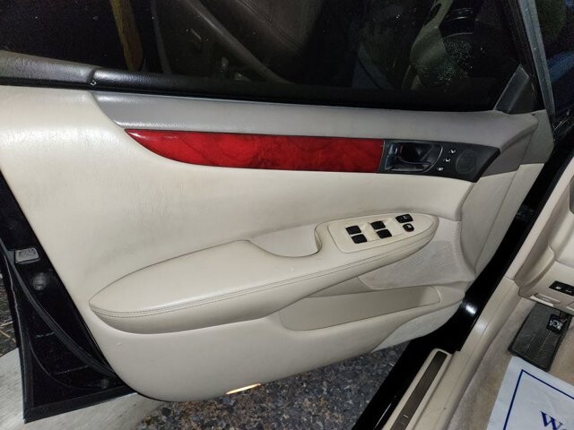 2004 Lexus ES 330 in Littlestown, PA 17340 - 2282919 15