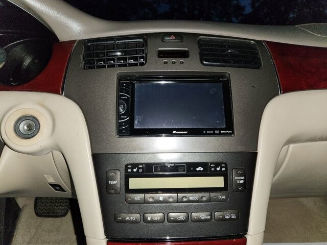 2004 Lexus ES 330 in Littlestown, PA 17340 - 2282919 12