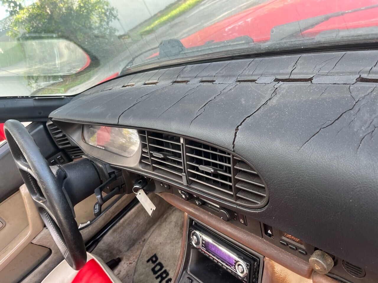 1985 Porsche 944 in Hollywood, FL 33023-1906 - 2283764 16