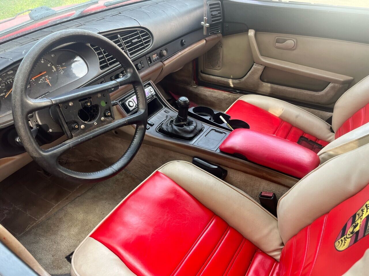 1985 Porsche 944 in Hollywood, FL 33023-1906 - 2283764 25