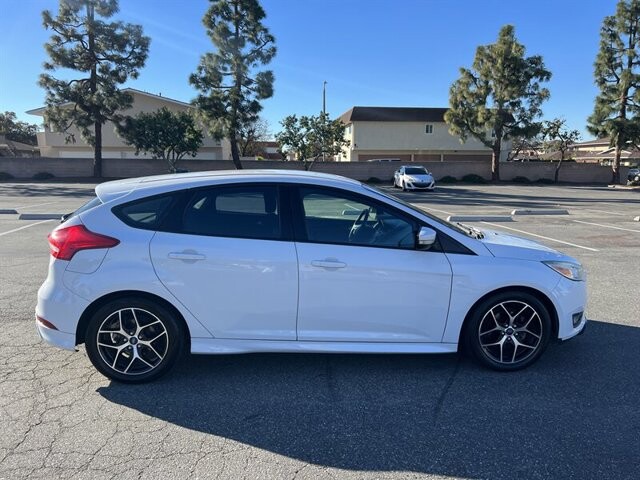 2015 Ford Focus in COSTA MESA, CA 92626 - 2284311 5