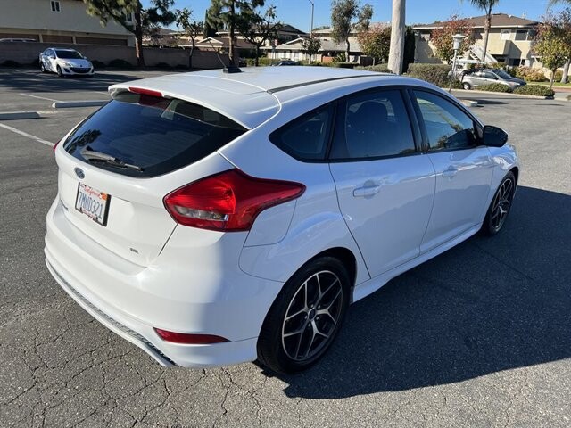 2015 Ford Focus in COSTA MESA, CA 92626 - 2284311 4
