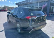 2019 Toyota RAV4 in Sebring, FL 33870 - 2285031 3