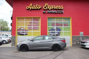 2012 Hyundai Sonata in Hamilton, OH 45015