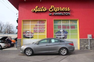 2013 Hyundai Sonata in Hamilton, OH 45015