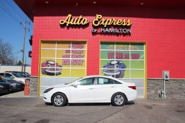 2011 Hyundai Sonata in Hamilton, OH 45015