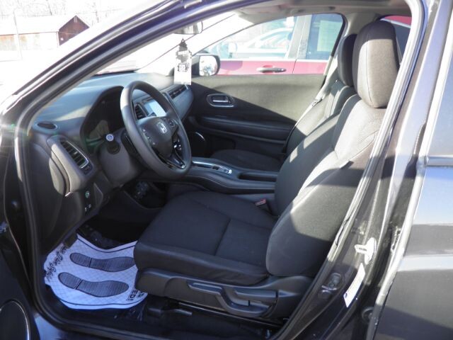 2017 Honda HR-V in Barton, MD 21521 - 2287373 8