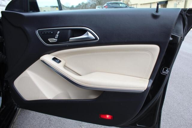 2018 Mercedes-Benz CLA 250 in Decatur, GA 30032 - 2287377 79