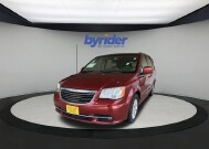 2014 Chrysler Town & Country in Madison, WI 53718 - 2287396 1
