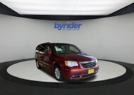 2014 Chrysler Town & Country in Madison, WI 53718 - 2287396 7