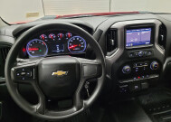 2020 Chevrolet Silverado 2500 in Grand Rapids, MI 49508 - 2287625 22