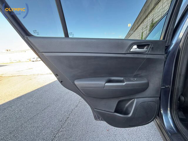 2019 Kia Sportage in Decatur, GA 30032 - 2289057 40