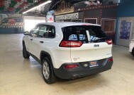 2016 Jeep Cherokee in Chicago, IL 60659 - 2289610 3