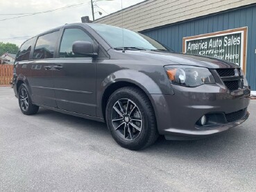 2016 Dodge Grand Caravan in Roanoke, VA 24012