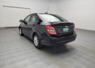 2018 Chevrolet Sonic in Fort Worth, TX 76116 - 2289926 5