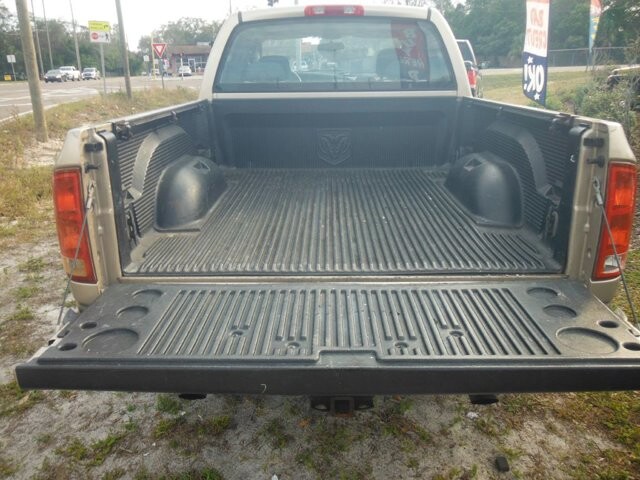 2004 Dodge Ram 1500 Truck in WEEKI WACHEE, FL 34614 - 2290195 10