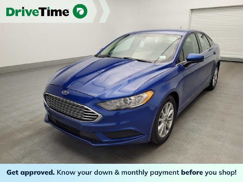 2017 Ford Fusion in Gainesville, FL 32609 - 2290935