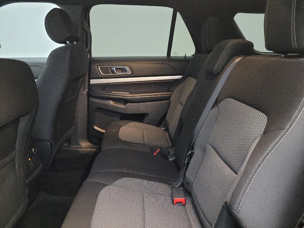 2017 Ford Explorer in Glendale, AZ 85301 - 2291643 18