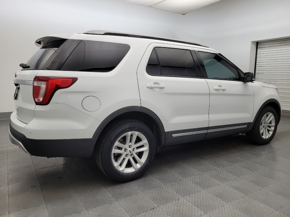 2017 Ford Explorer in Glendale, AZ 85301 - 2291643 10