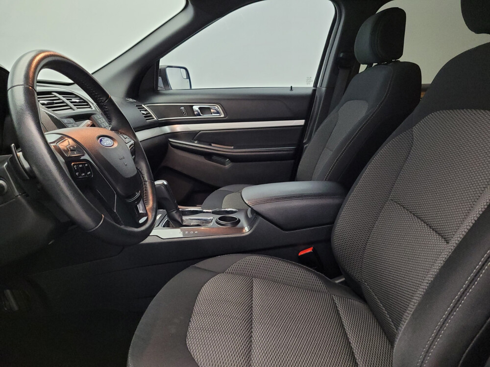 2017 Ford Explorer in Glendale, AZ 85301 - 2291643 50