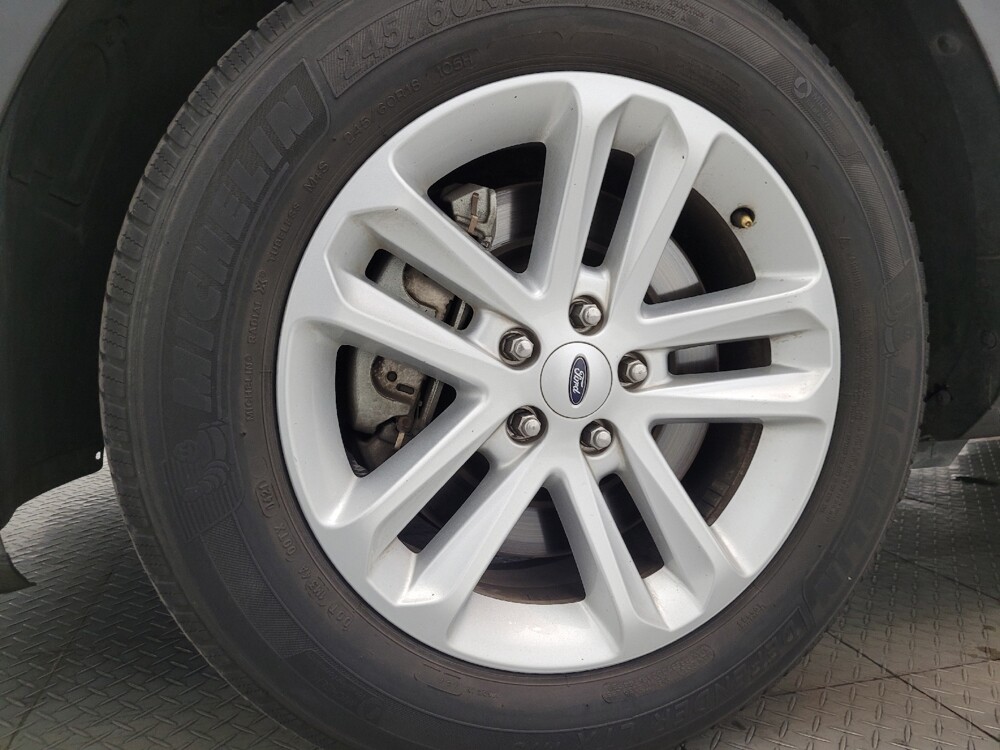 2017 Ford Explorer in Glendale, AZ 85301 - 2291643 31