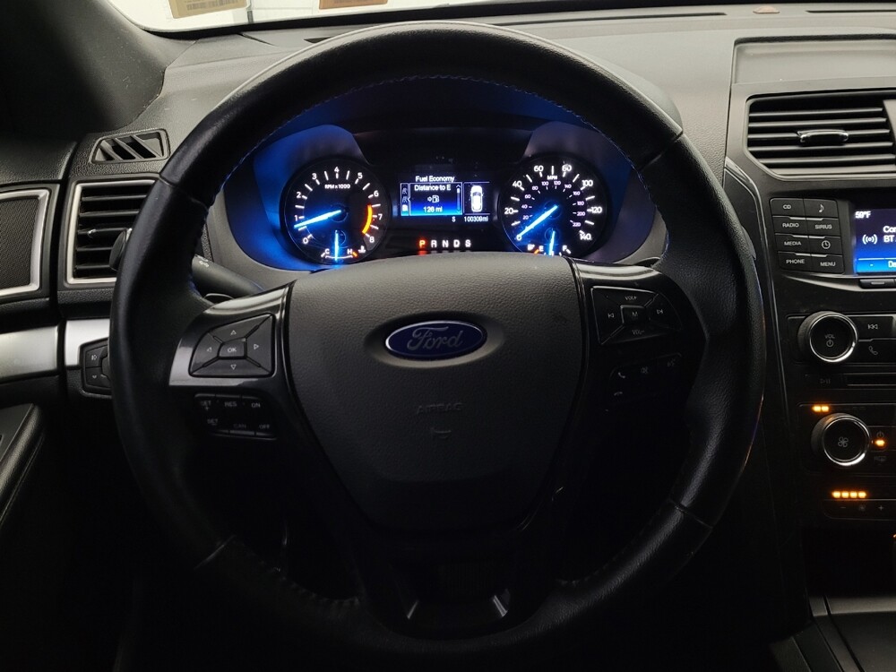 2017 Ford Explorer in Glendale, AZ 85301 - 2291643 22
