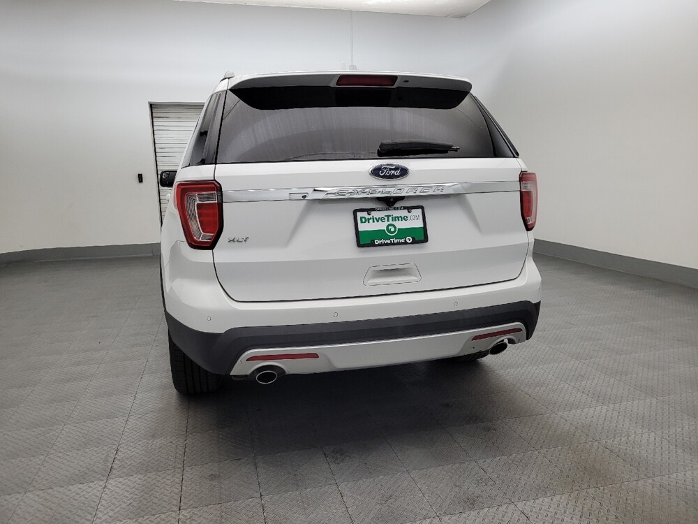 2017 Ford Explorer in Glendale, AZ 85301 - 2291643 6