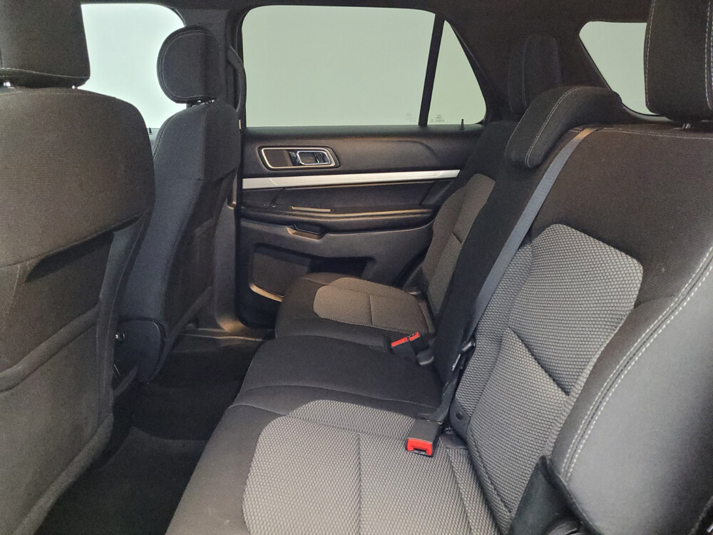 2017 Ford Explorer in Glendale, AZ 85301 - 2291643 51